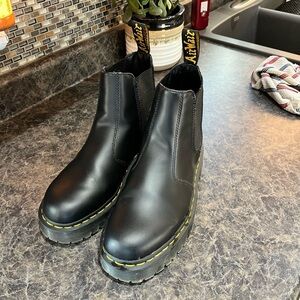 Dr. Martens boots 🥾